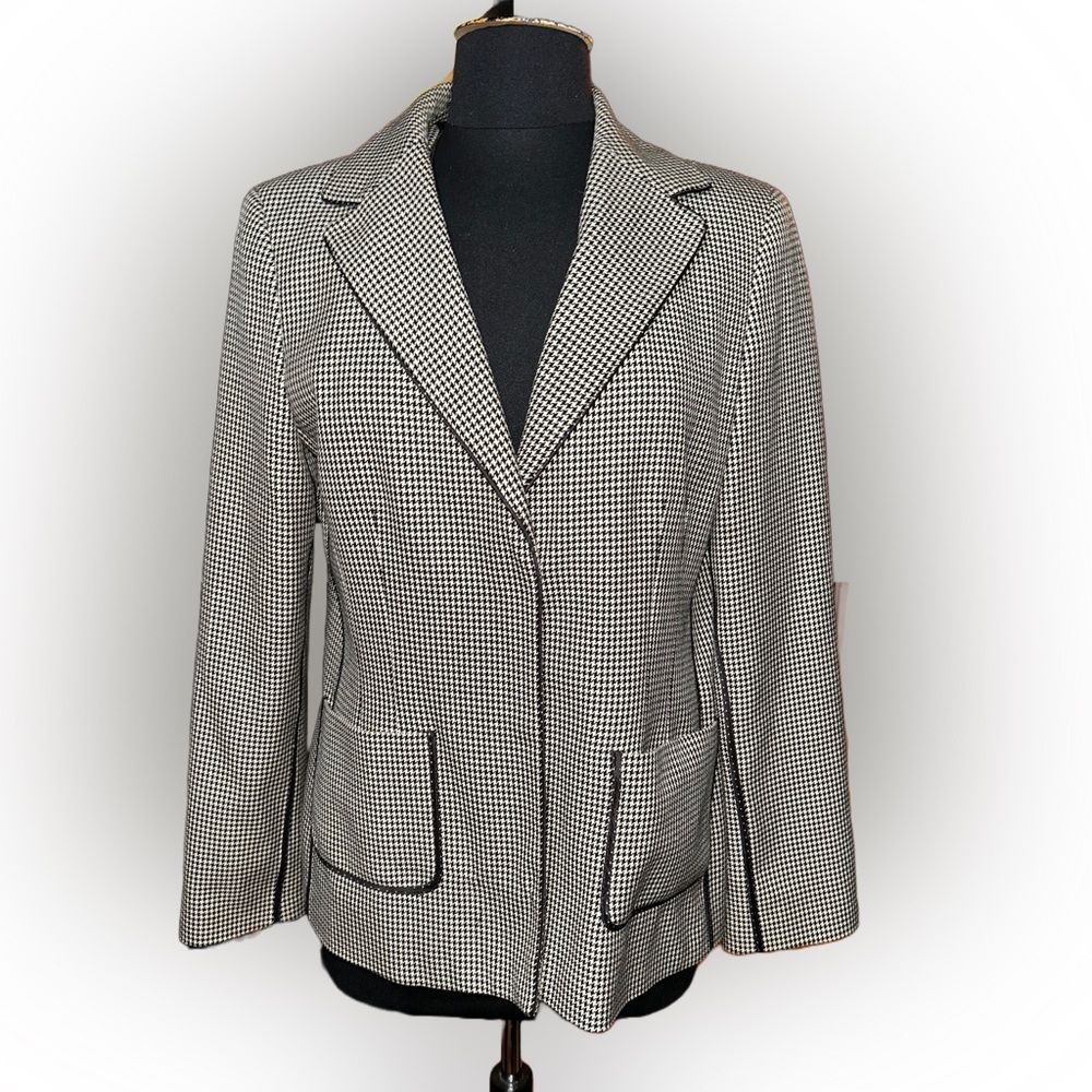 Liz Claiborne herringbone blazer